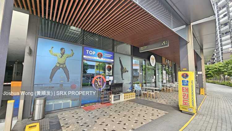 The Venue Residences (D13), Retail #635530421